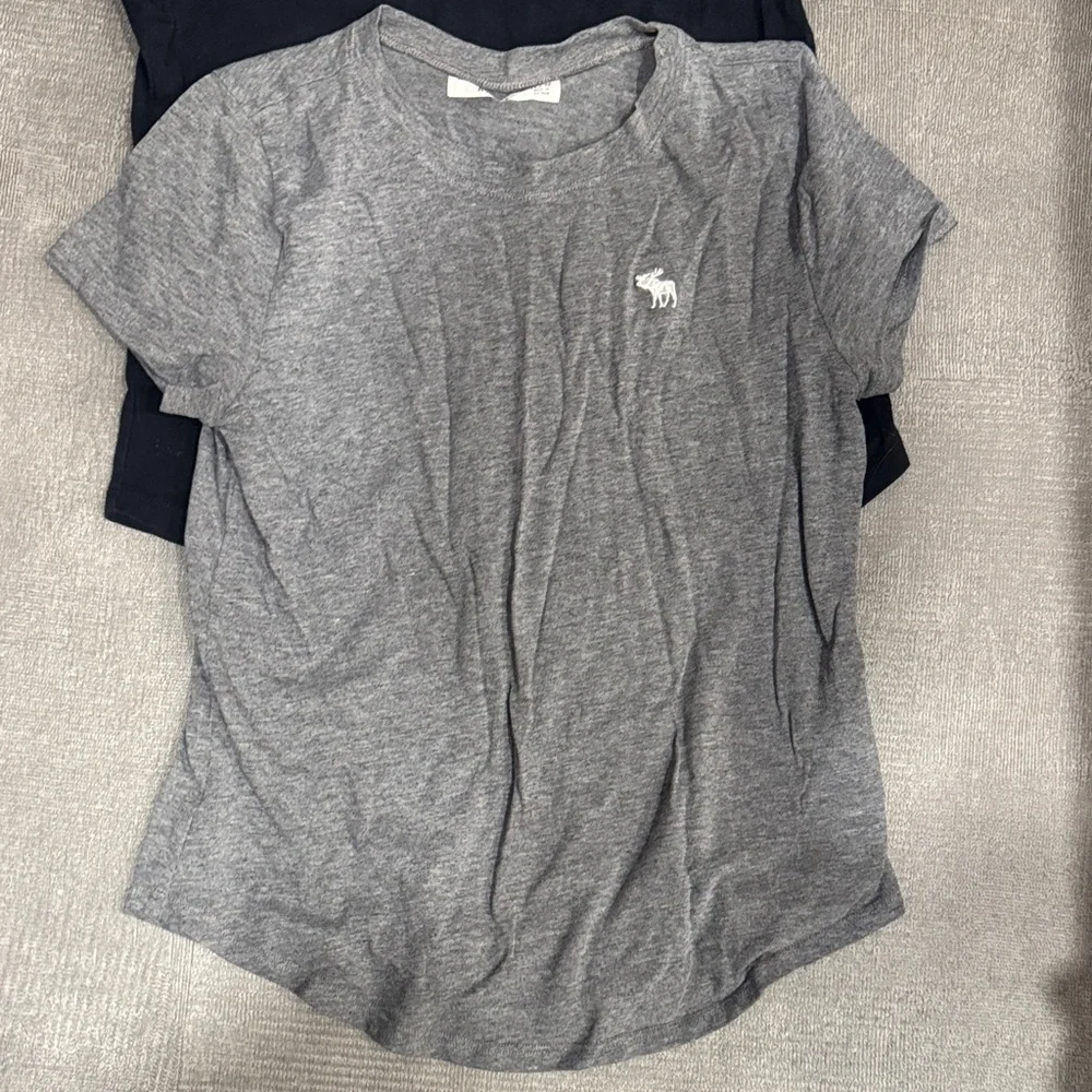 Abercrombie & Fitch Kids Tees - Black, Gray, White  Bundle Size 11/12